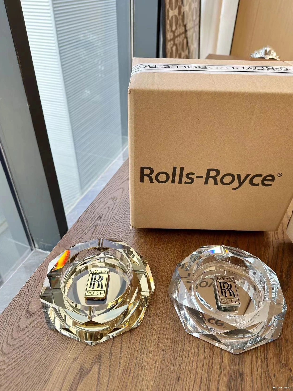 ASHTRAY ROUND ROYCE ROLLS 0825